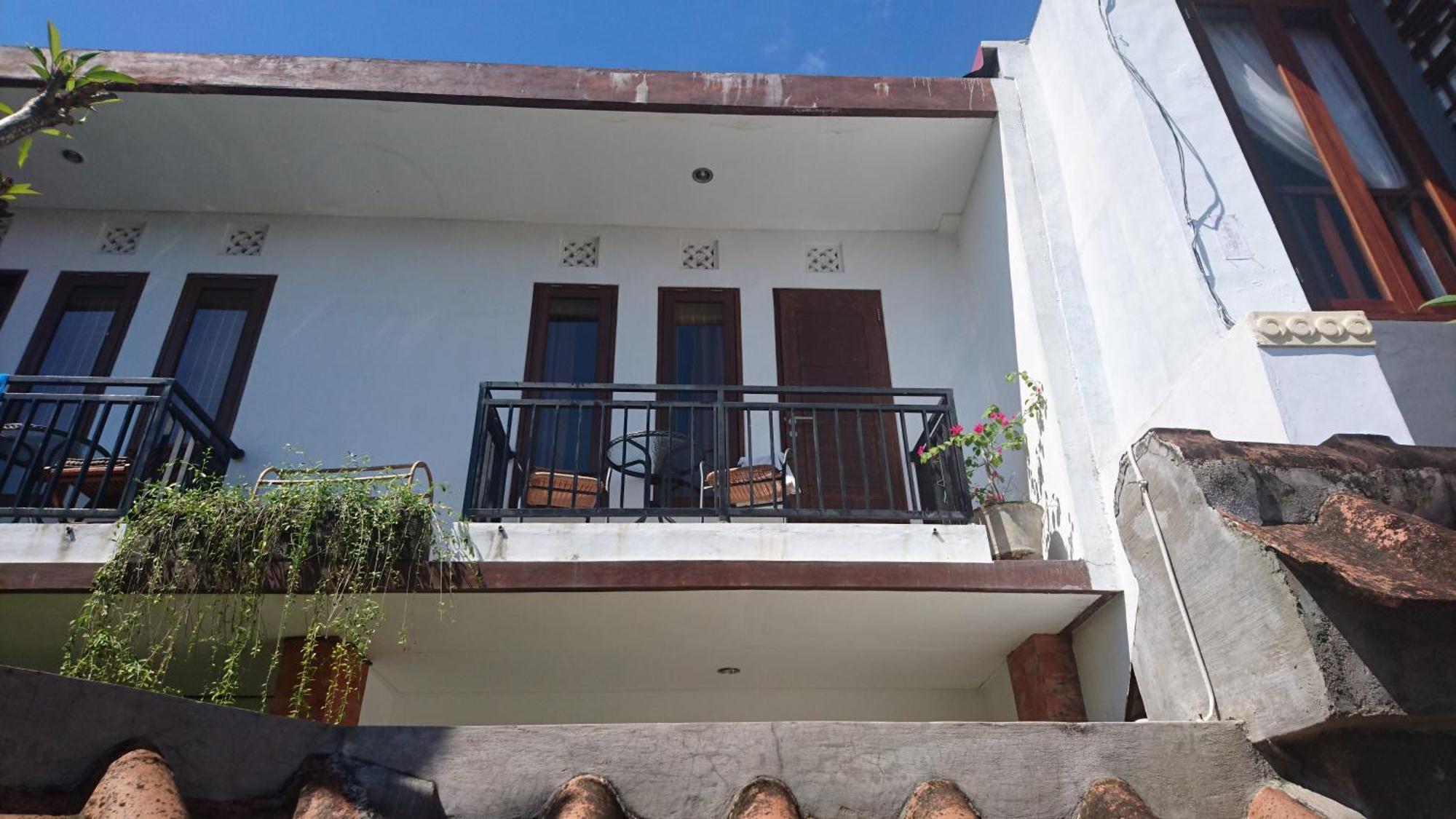 Merpati - Studios Sanur  Exterior photo
